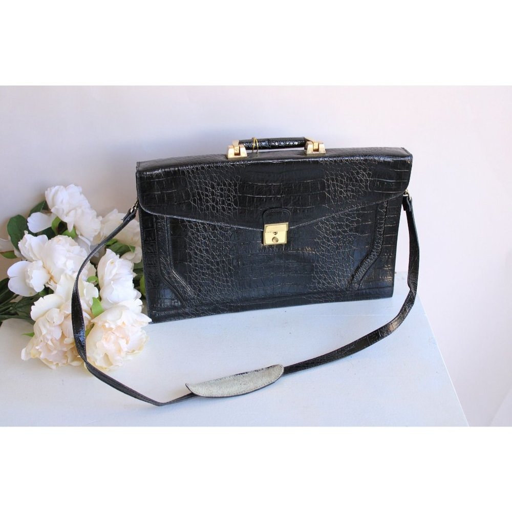 Vintage 1970s 1980s Briefcase / Stamped Leather Attache / With Lock, Handle, - Picture 8 of 10